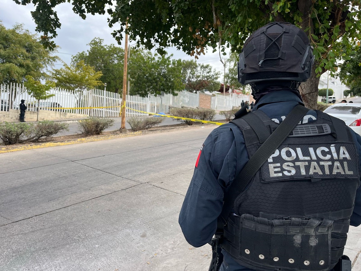 Asesinan a balazos a un hombre a lado de un salón de eventos en Culiacán