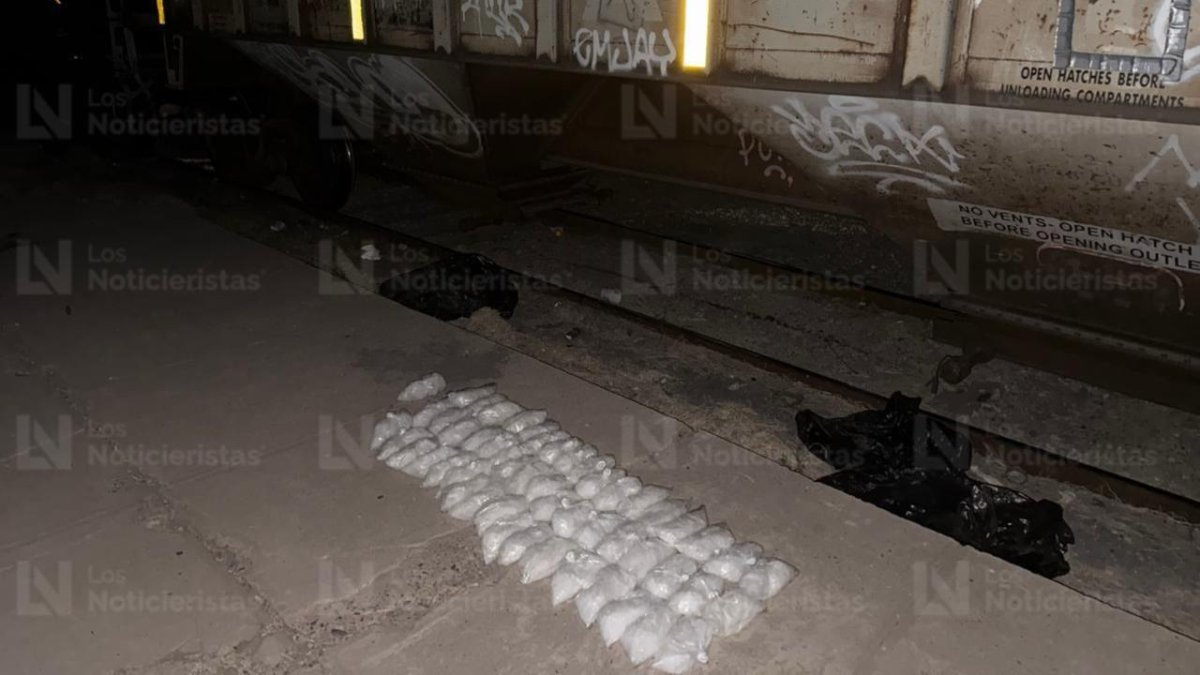 ¡Estaban en los vagones! Ejército asegura 109 bolsas con cristal en tren de carga en El Fuerte