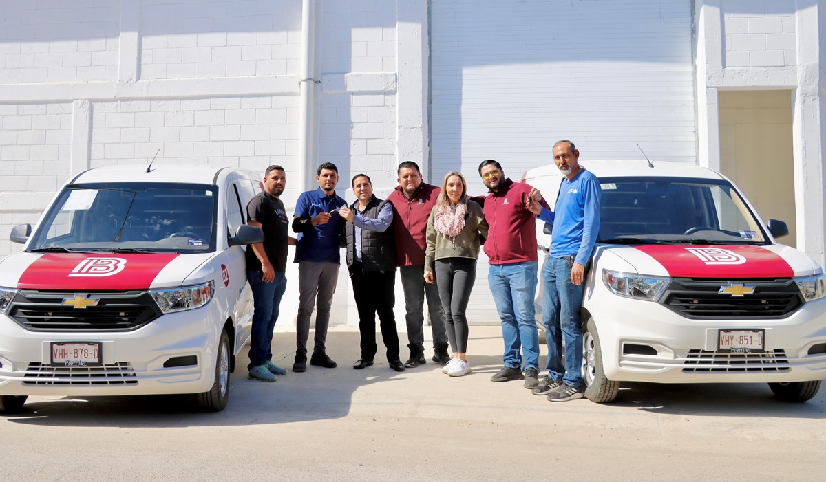 Entregan vehículos, uniformes y almacén a la Jumapab; se dará un mejor servicio a los badiraguatenses