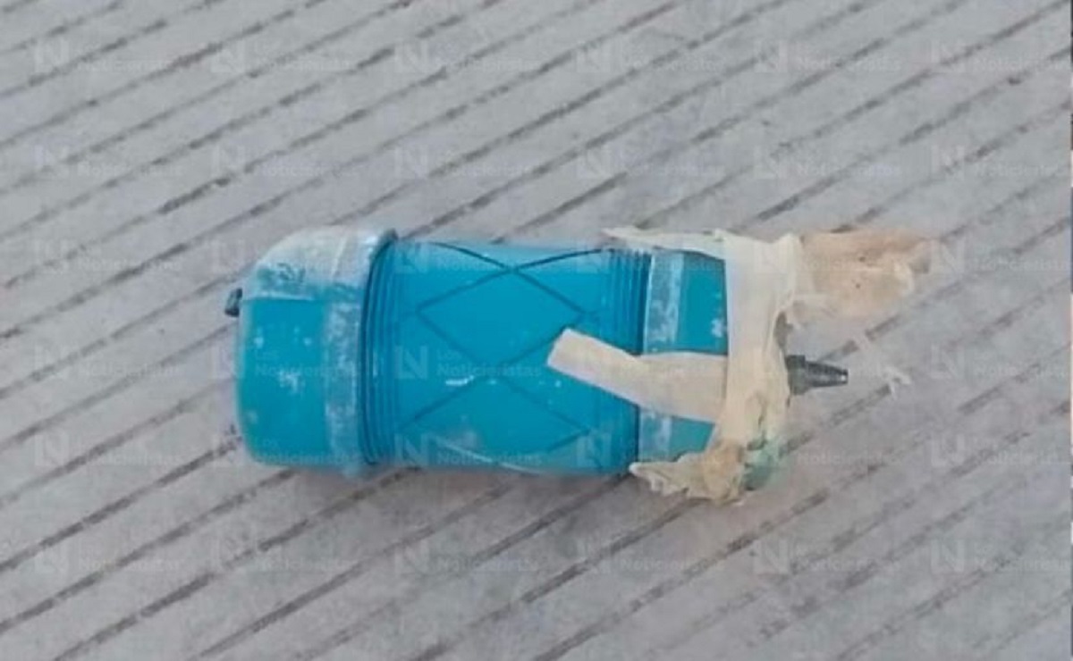 Hallan un explosivo artesanal en el techo de un Oxxo del ejido Canán en Costa Rica