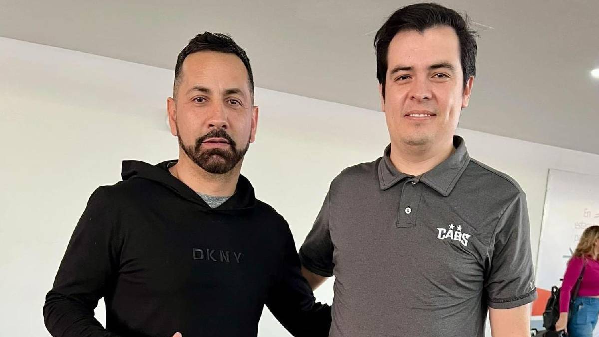 Gustavo Quintero llega a Culiacán rumbo al inicio de la pretemporada 2025 con Caballeros