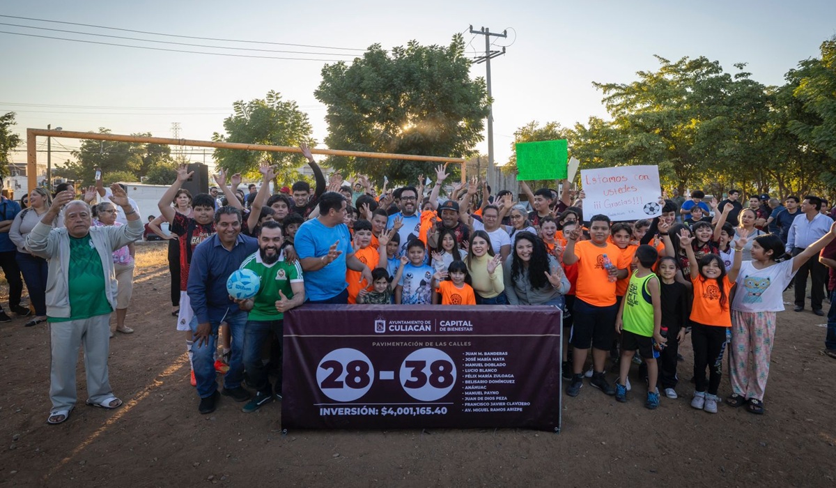 Alcalde de Culiacán entrega pavimentación de 10 calles y pone en marcha cancha deportiva de Chulavista
