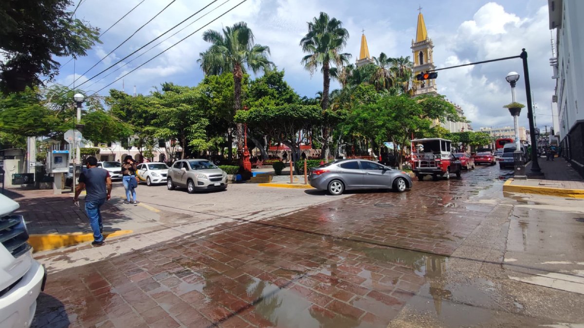 Este miércoles inician trabajos de rehabilitación y mantenimiento en la calle Benito Juárez, en Mazatlán