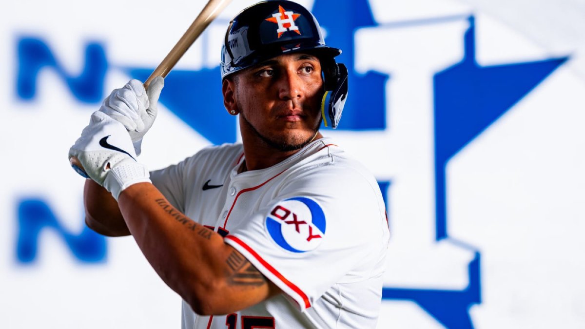 Isaac Paredes debuta en el Spring Training de Grandes Ligas con los Astros