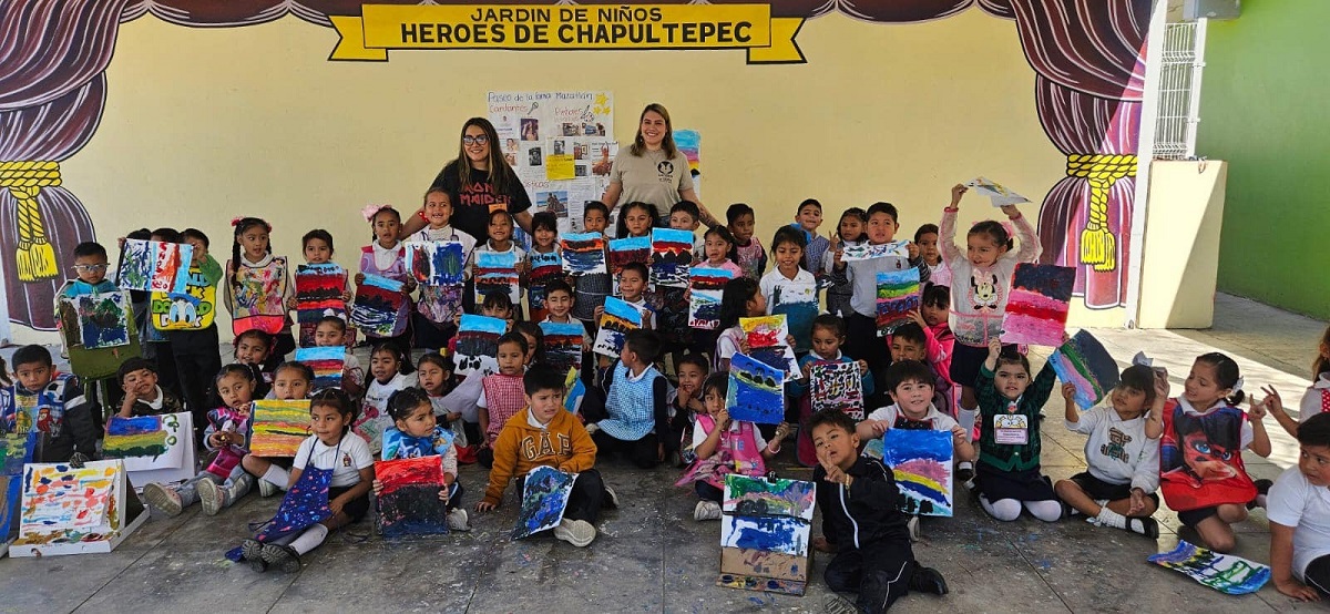 Proyecto de “semillero de artistas” llega a kínder Héroes de Chapultepec con visita de artistas locales