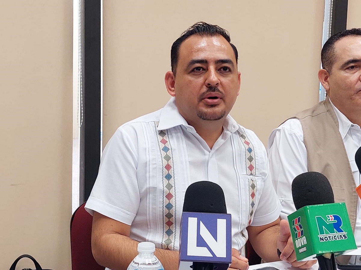 Inicia la entrega de tarjetas de la Beca Rita Cetina en Sinaloa a estudiantes de secundaria