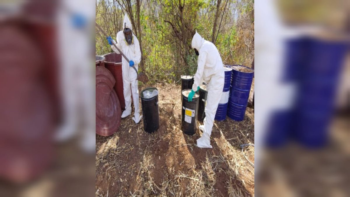 Operativos en Sinaloa: Aseguran narcolaboratorio, 8 explosivos, armas y detienen a 4, dos de ellos menores
