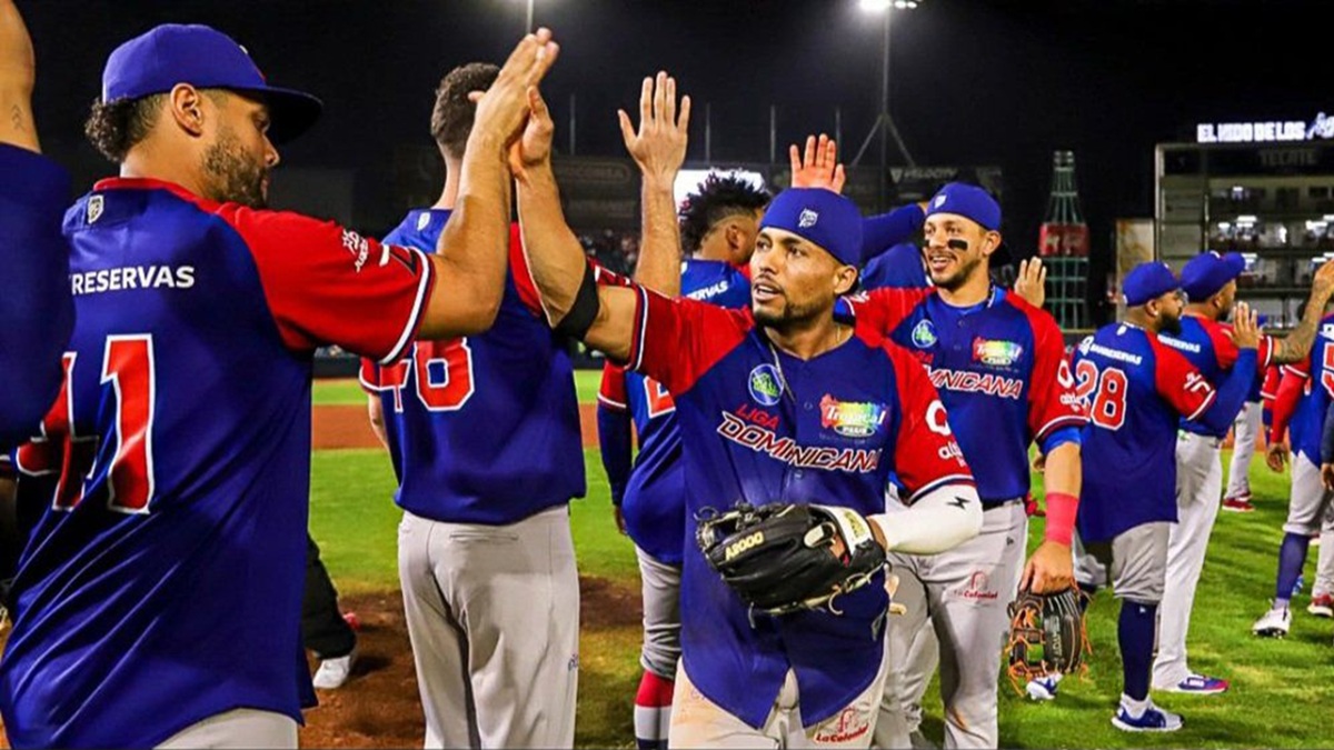 ¡En extrainnings! República Dominicana es el primer finalista de la Serie del Caribe 2025