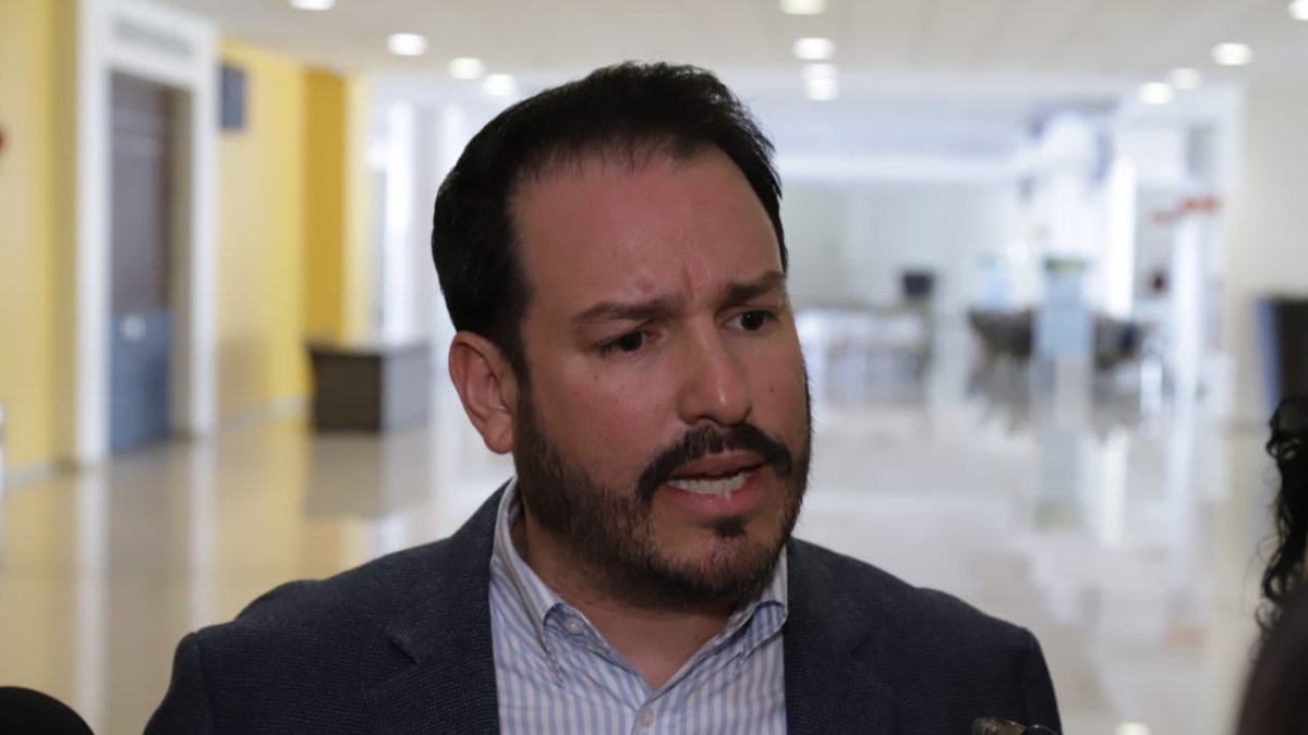 Secretario de Economía señala, que apoyos a empresarios se está haciendo ‘a la medida’ de cada municipio