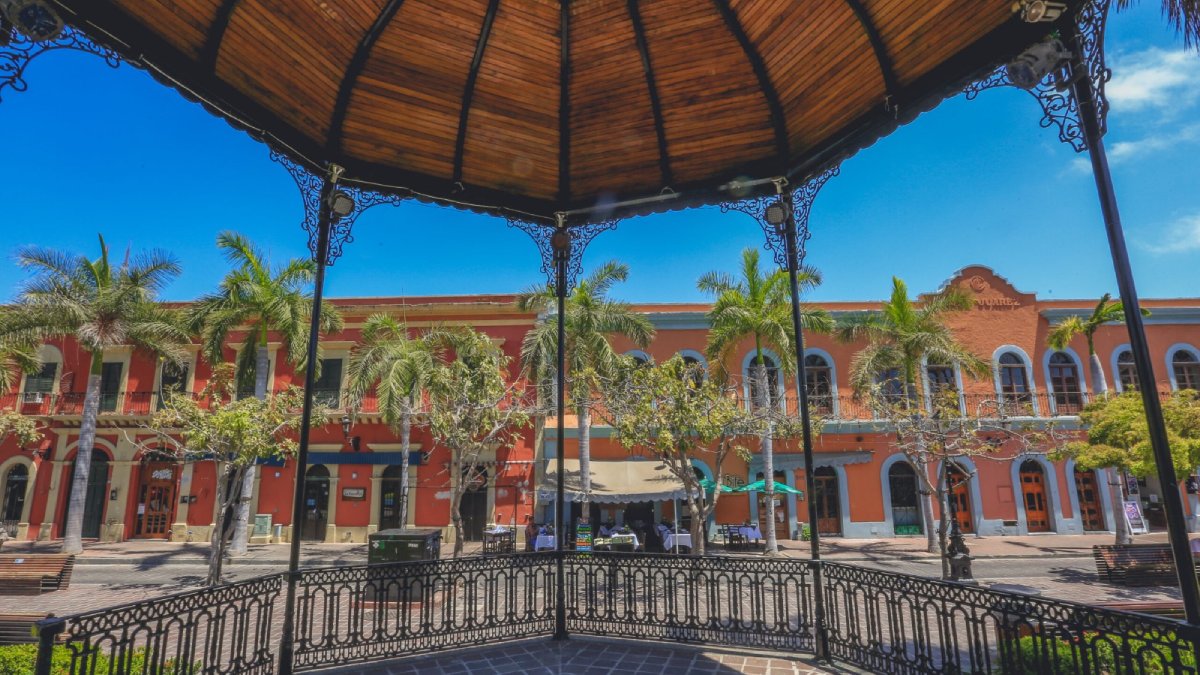 ¡Vive la alegría de Mazatlán con las “Tardes de Carnaval” en la Plazuela Machado!