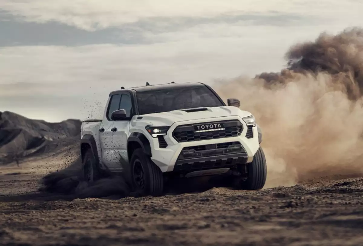 A quienes manejen camionetas Toyota, Profeco lanza advertencia ante posibles riesgos