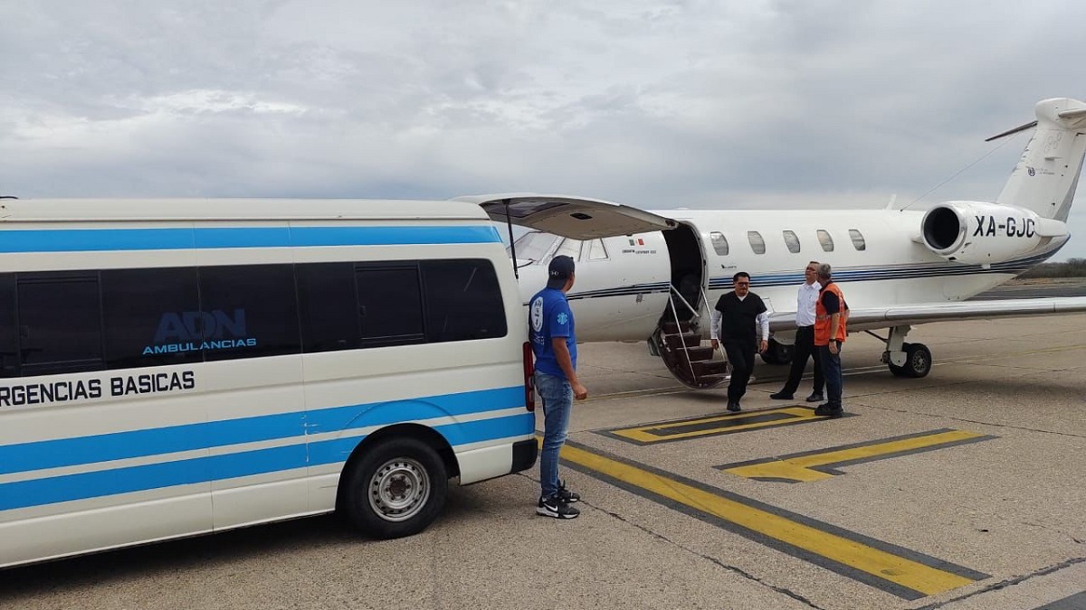 Trasladan a Texas a Caleb Antonio, joven que sobrevivió a una descarga eléctrica en Mazatlán