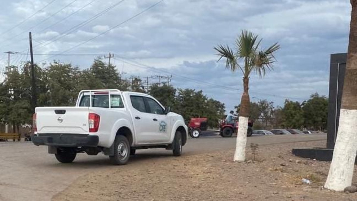 Hombres “levantan” a empleada de CFE sobre la carretera Culiacancito-El Tamarindo, en Culiacán