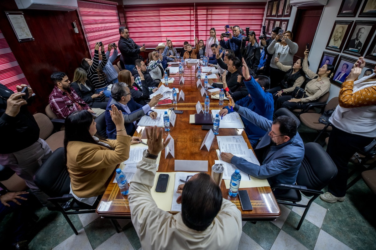 ¡Ganan casi 70 mil al mes! Regidores de Guasave se aumentaron el sueldo