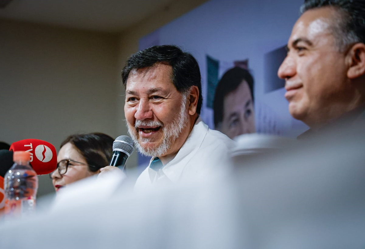 Fernández Noroña solicita licencia en el Senado para viajar a Palestina; atenderá agenda política y humanitaria