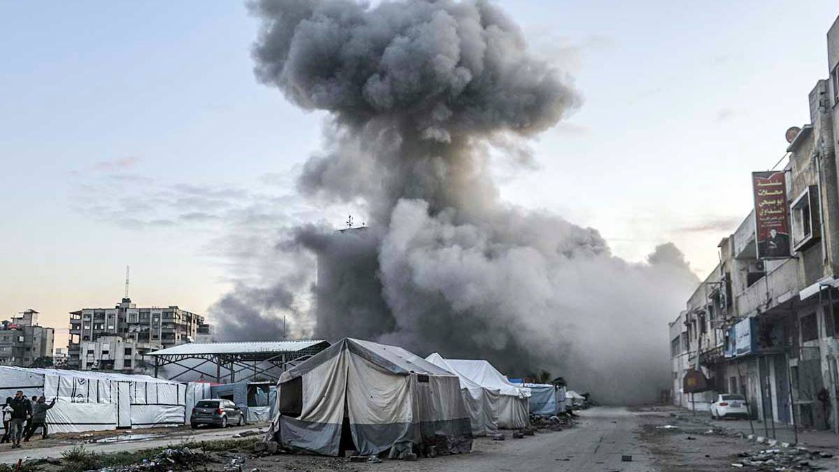 Más de 50,000 muertos en Gaza por bombardeos israelíes