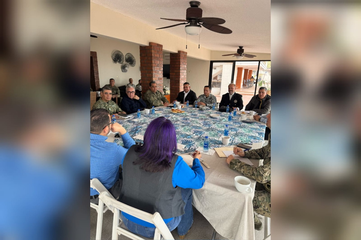 Encabeza Rocha mesa de seguridad en Altata; alistan operativo de Semana Santa 2025