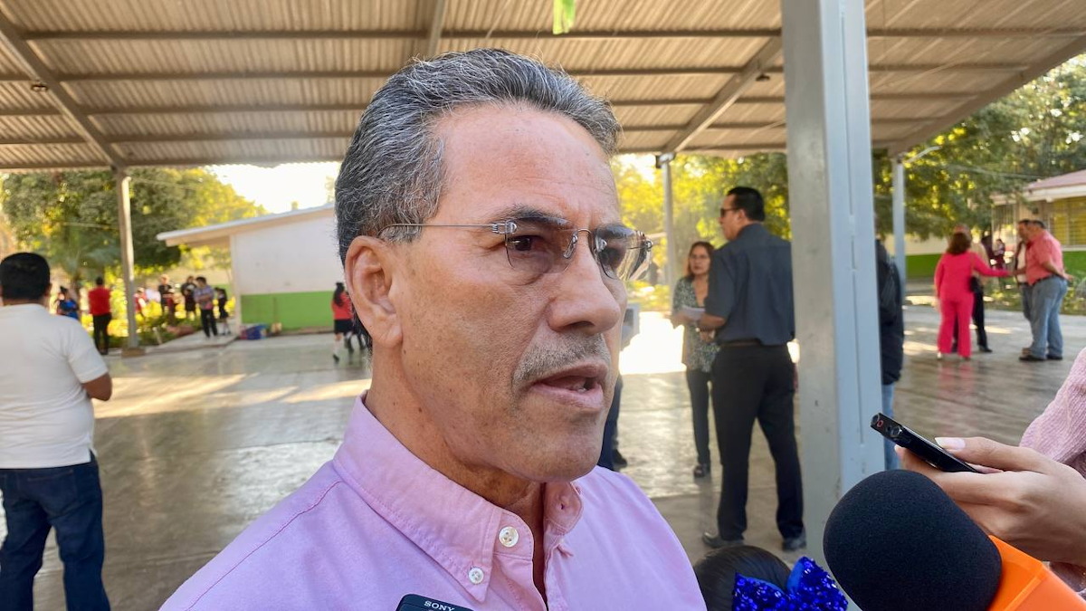 Sin reportes de retención de documentación escolar por pago de cuotas: Servicios Regionales del Petatlán