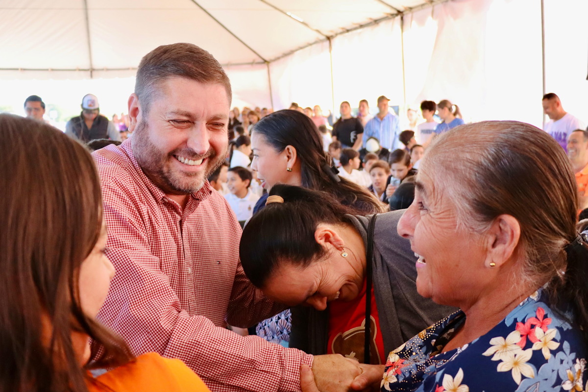 José Paz López se posiciona entre los alcaldes mejor aceptados en Sinaloa: Encuesta