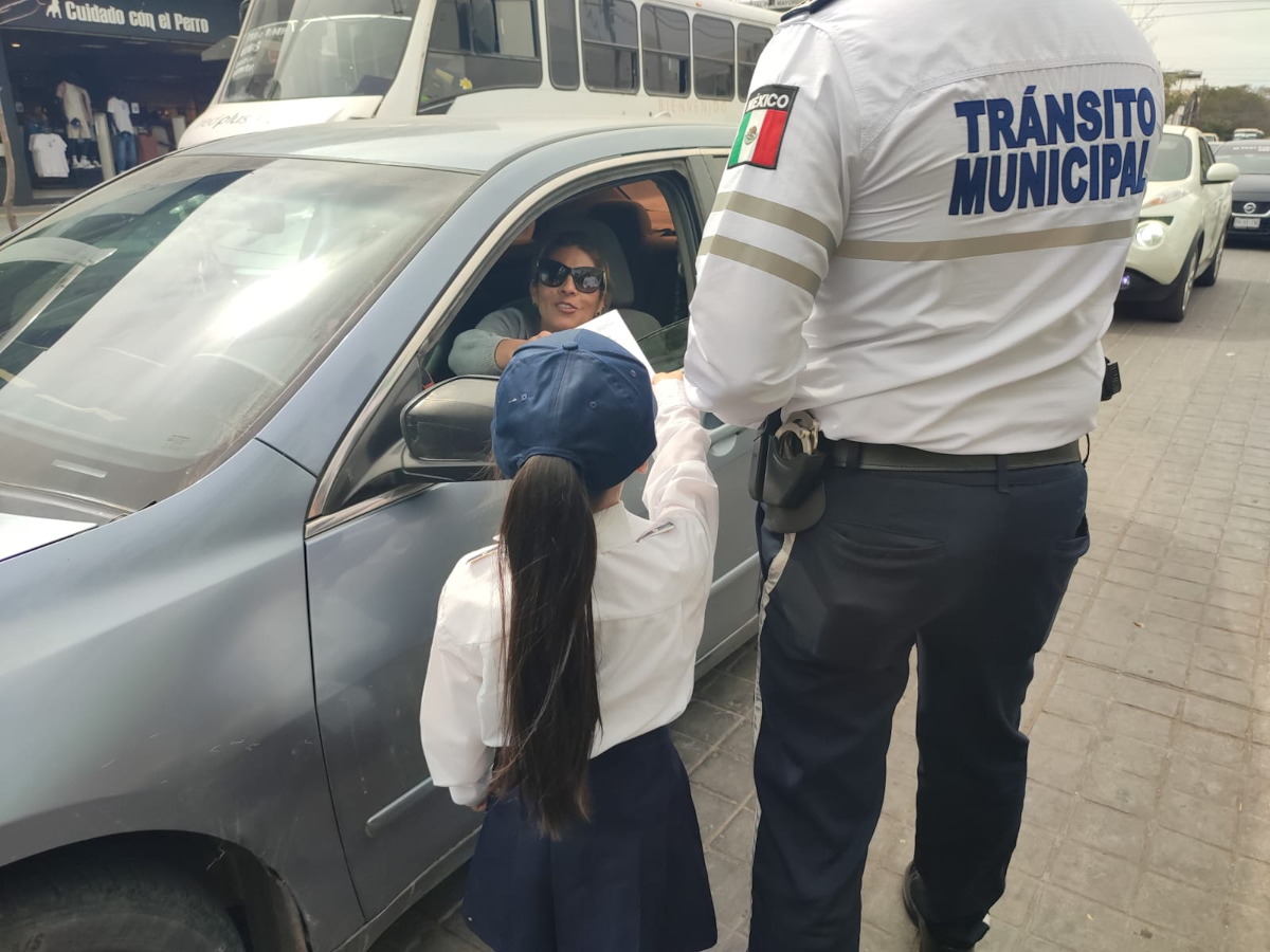 Niños fomentan la educación vial en Los Mochis; buscan generar conciencia sobre reglas de tránsito en Ahome