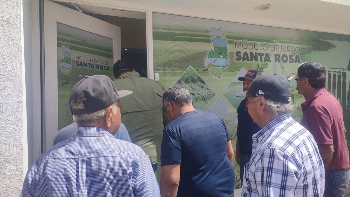 ¡Una vez más! Productores del ejido Las Vacas reclaman su agua; exponen su problema al Módulo Santa Rosa