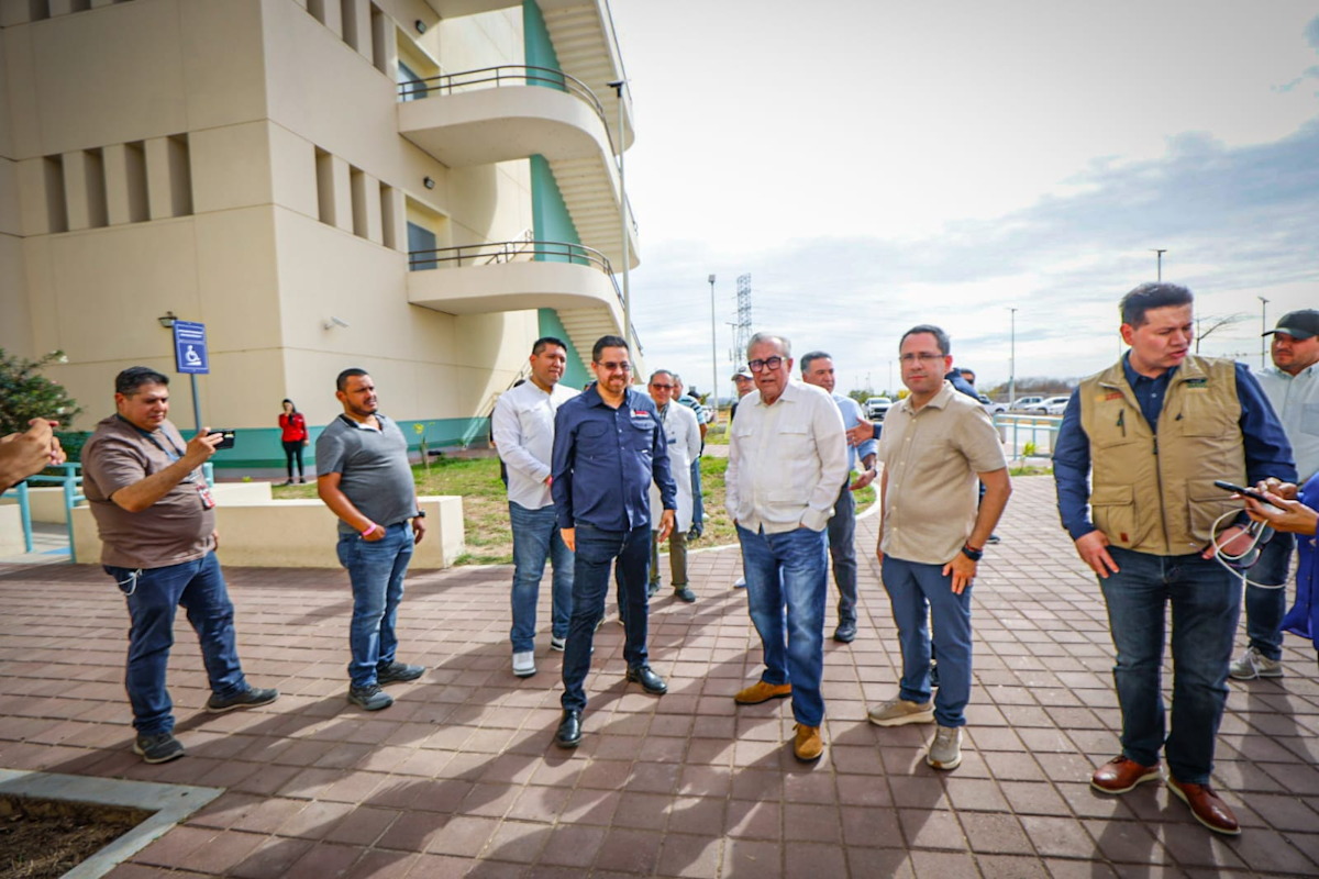 Rocha Moya supervisa nuevo Hospital General tras exitoso traslado de pacientes
