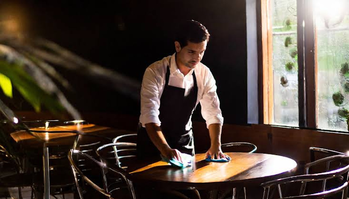 Se preparan restauranteros en Mazatlán para contratar más personal previo a la Semana Santa