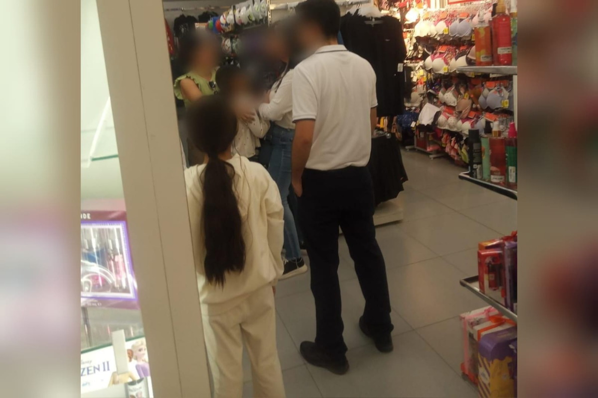 Se extravía niño en tienda departamental de Los Mochis, duran horas buscándolo