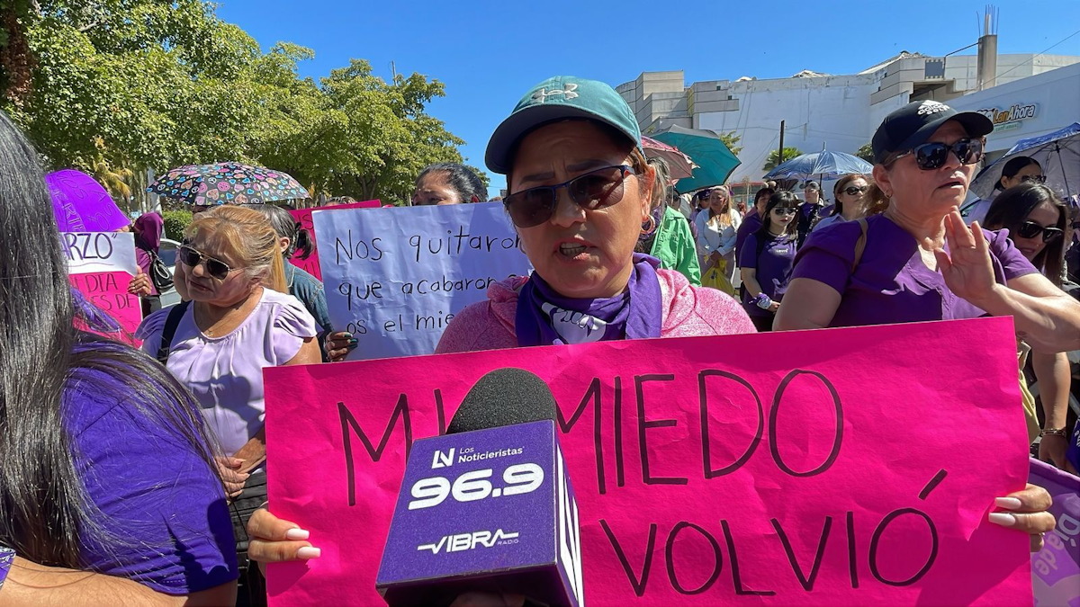 8M ‘Somos mujeres ejemplo de lucha’: Viudas de policías alzan la voz en exigencia de justicia