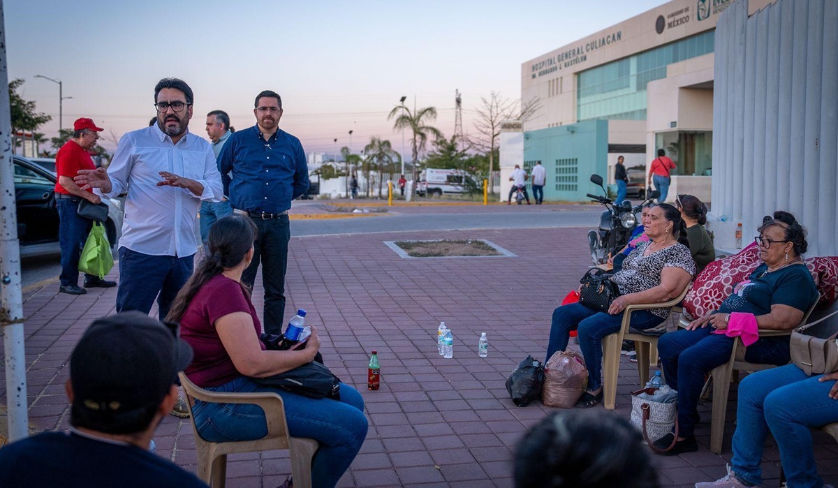 Alcalde de Culiacán y secretario de Salud atienden gestiones de familiares de pacientes del nuevo Hospital General