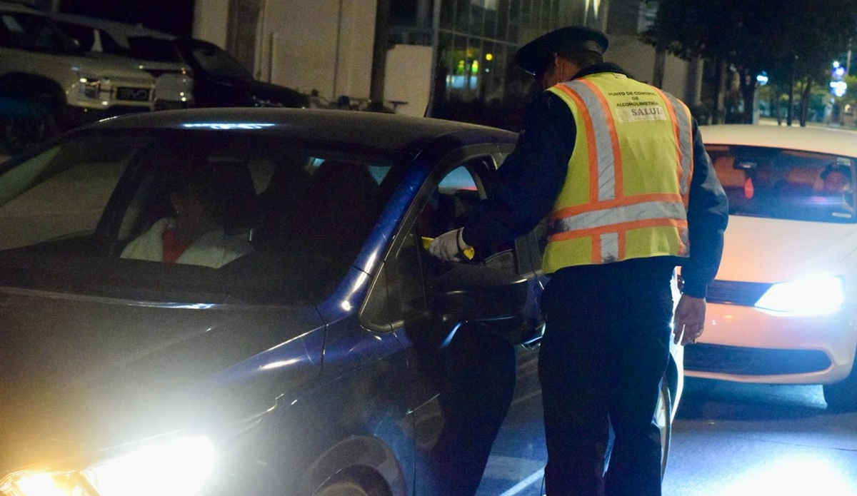 ¿Cómo arrancó el operativo del alcoholímetro en Ahome, Sinaloa, este fin de semana?