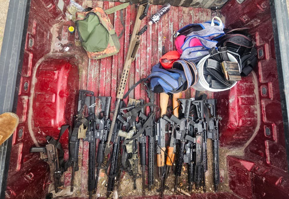 Marina atrapa a 11 presuntos miembros de grupo delictivo al repeler agresión armada en Tamaulipas