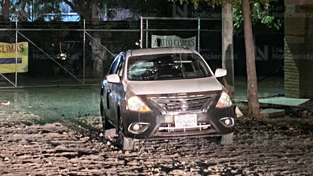 Baleado y con rastros de sangre, aseguran un carro en la colonia Vicente Guerrero de Culiacán