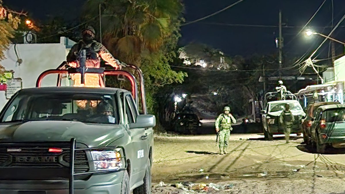 Asesinado y con un mensaje, encuentran a un hombre en colonia del sur de Culiacán