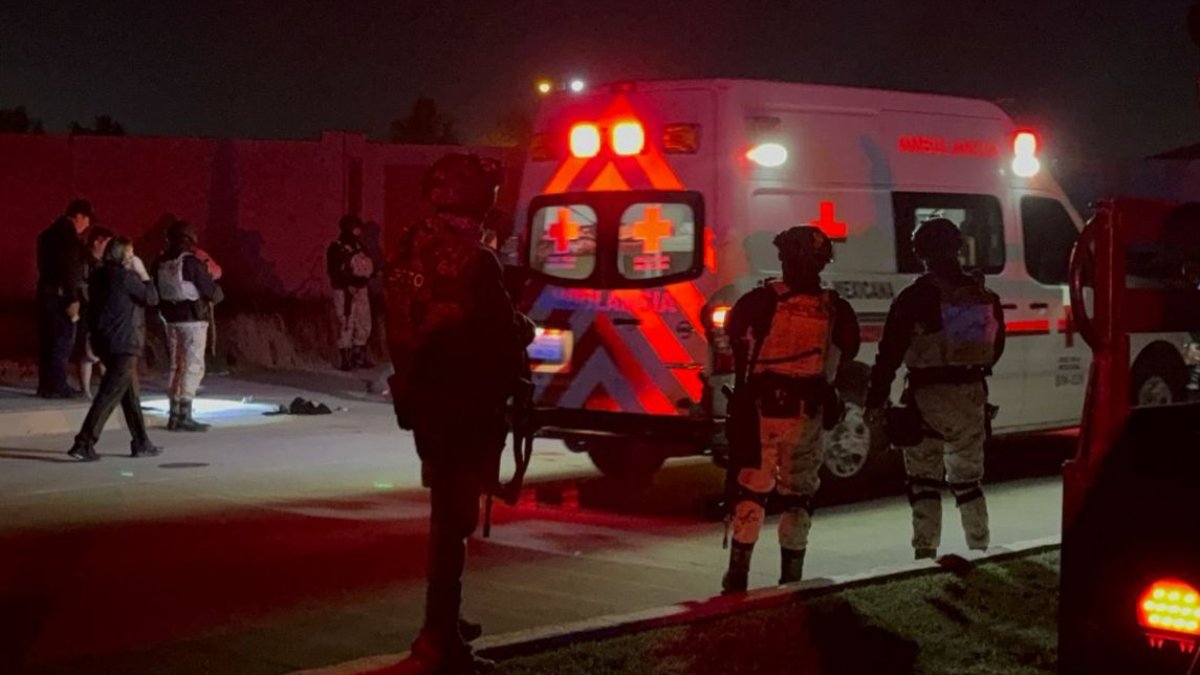 Balean y le despojan carro a conductor de plataforma cerca del Hospital de la Mujer, en Culiacán