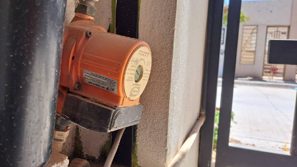 Gira alcalde de Ahome instrucción precisa a gerente de Japama para actuar ante bombas presurizadoras