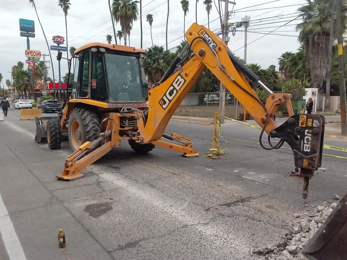 ¡Tome precaución! Inicia OP trabajos de reparación de un tramo del bulevar Ríos Las Cañas en Los Mochis
