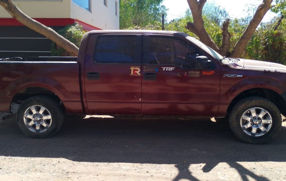 Recuperan en poblado de Culiacán, otra camioneta robada en Estados Unidos