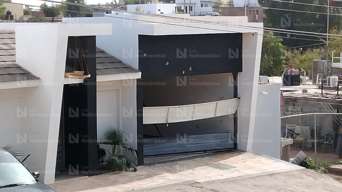 Balean y ‘revientan’ una casa en la colonia Lázaro Cárdenas en Culiacán