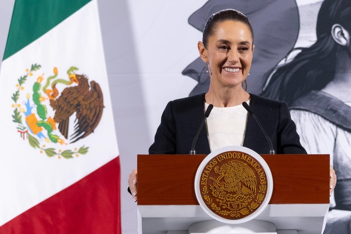 Niega Sheinbaum que la entrega de los 29 ‘narcos’ sea para agradar a Trump, como él lo asegura