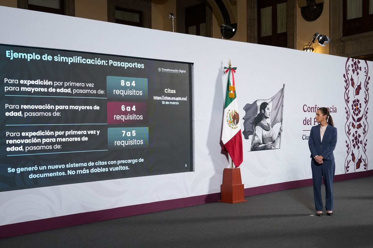 ¿Cuántos trámites redujo el gobierno de Sheinbaum en la primera etapa de simplificación?