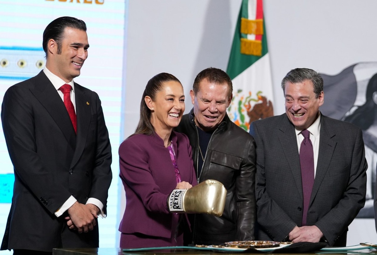 Julio César Chávez va a la ‘mañanera’ a promover la megaclase de box; aquí la fecha
