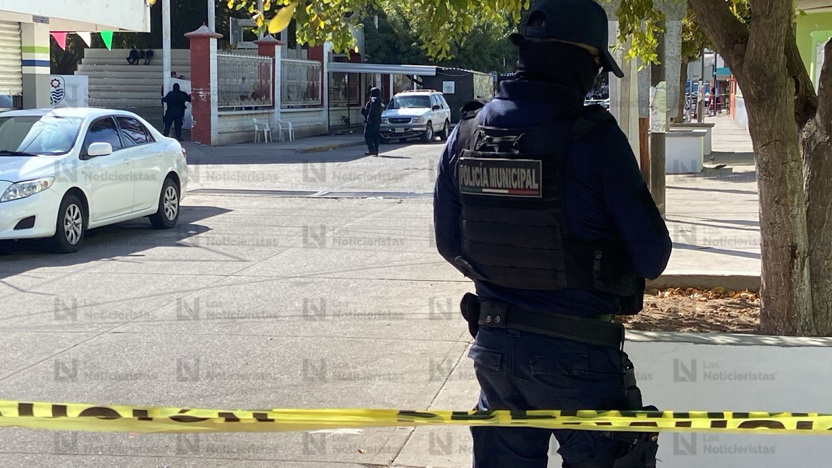 Policia asesinado en el centro de Navolato