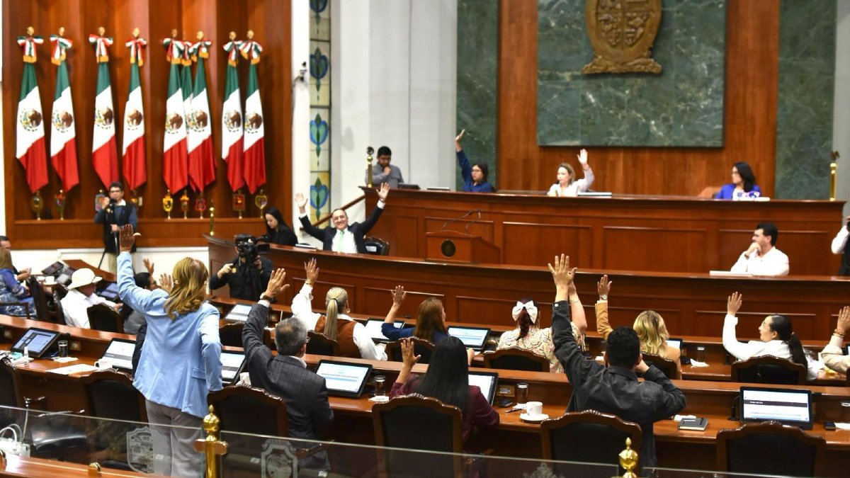 Aprueba Sinaloa reforma para reforzar soberanía y endurecer penas por tráfico ilegal; el PRI se pronuncia en contra