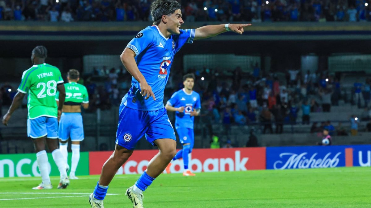Cruz Azul y Tigres avanzan a cuartos en la Copa de Campeones de la Concacaf 2025