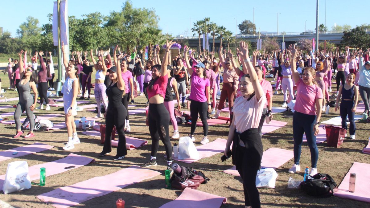 Más de 600 culiacanenses participan en ‘Actívate, despierta tu cuerpo’ por el Día Internacional de la Mujer