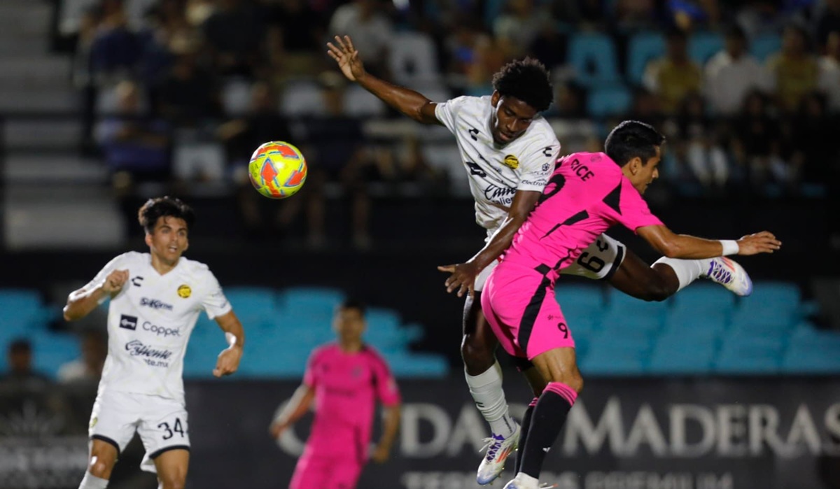 Dorados vuelve a perder en un polémico encuentro ante el Cancún FC