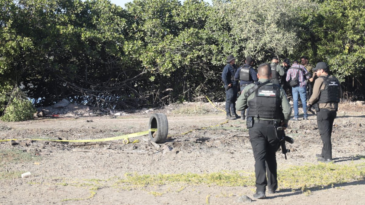 Realizan hallazgo de un cuerpo en estado de putrefacción y una osamenta en Mazatlán