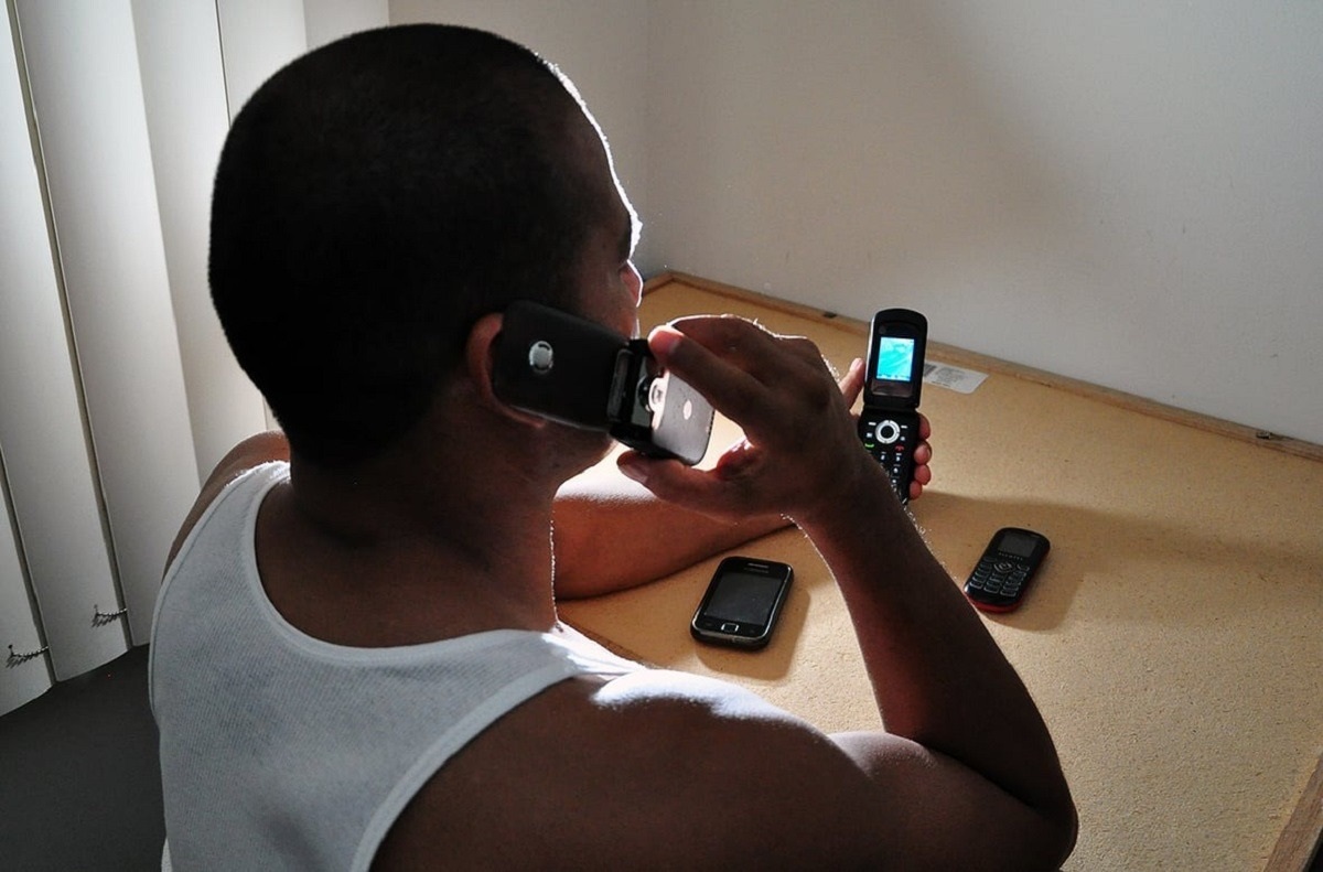 Si te piden video o foto en mensaje, ¡cuidado!, pueden usar la IA para extorsionarte: SSPE