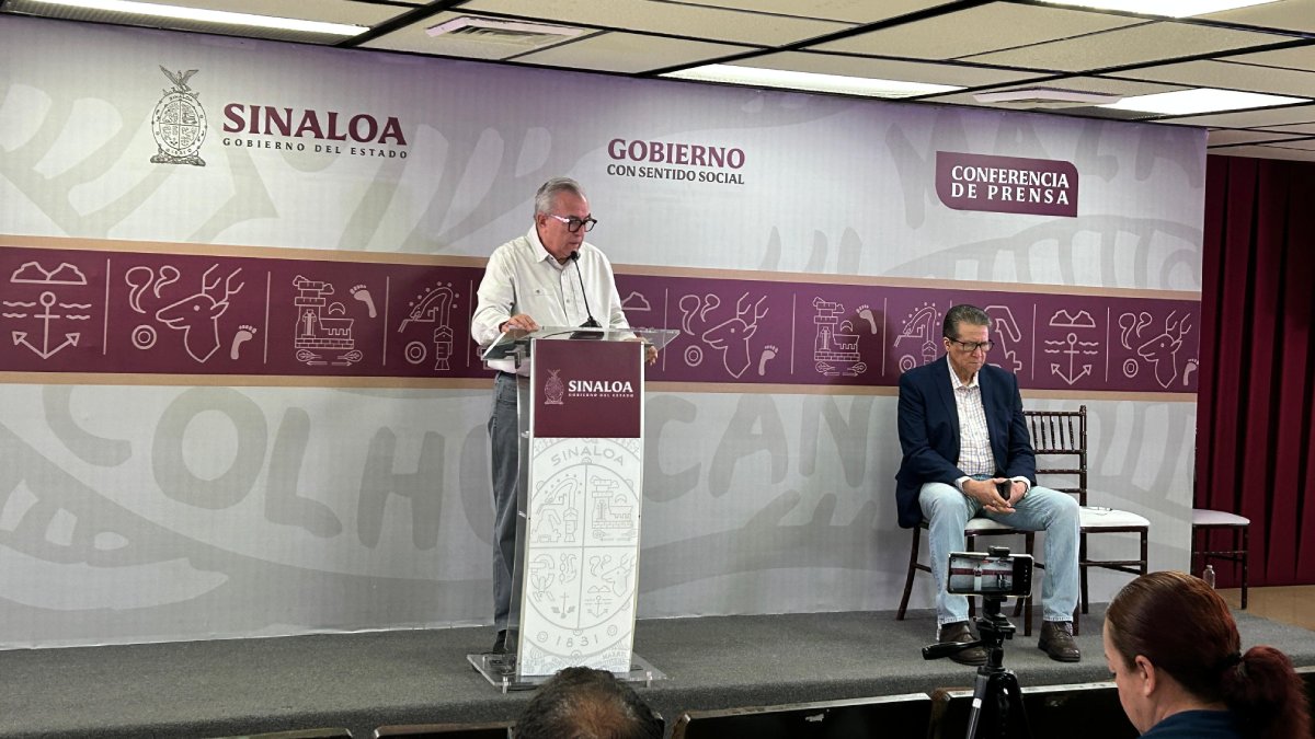 “Fueron a dar un servicio”: Rocha envía condolencias a familias de policías de Culiacán asesinados
